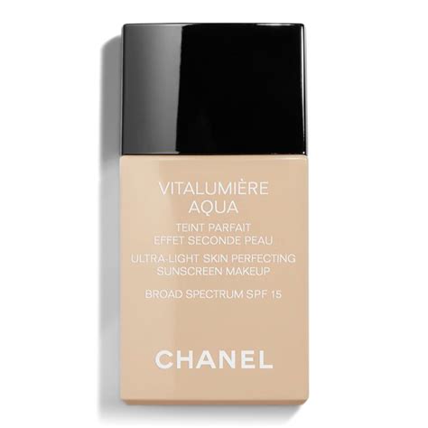 chanel vitalumiere puder no 30|Chanel vitalumière aqua sunscreen.